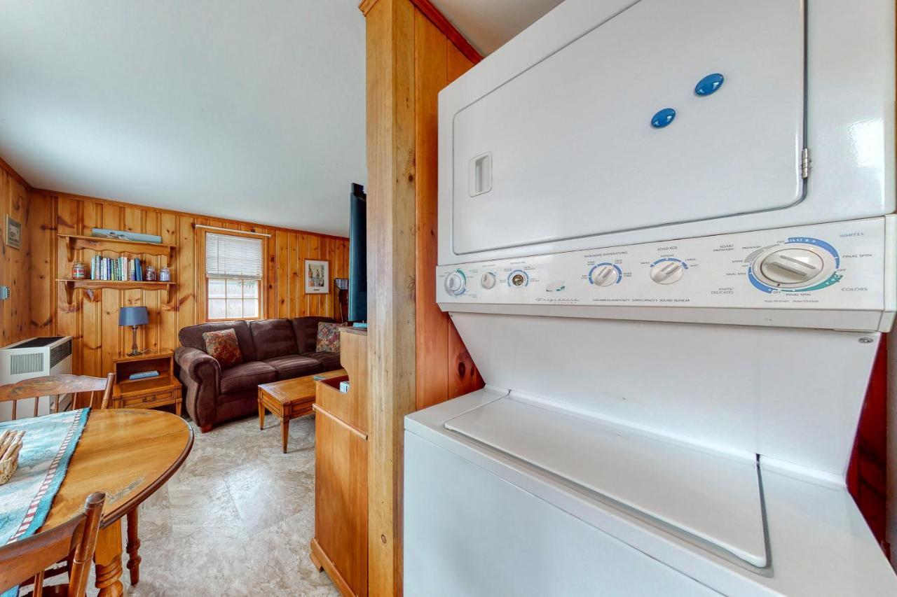 Eric'S Place Денис Екстериор снимка