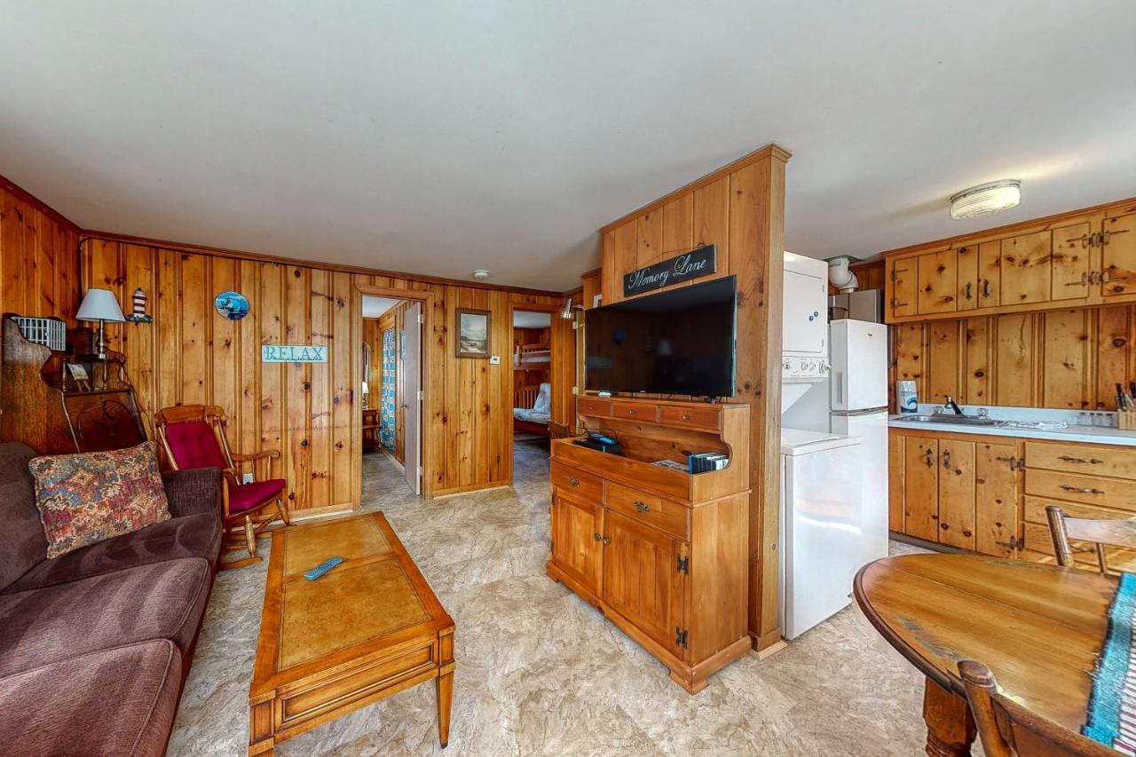 Eric'S Place Денис Екстериор снимка